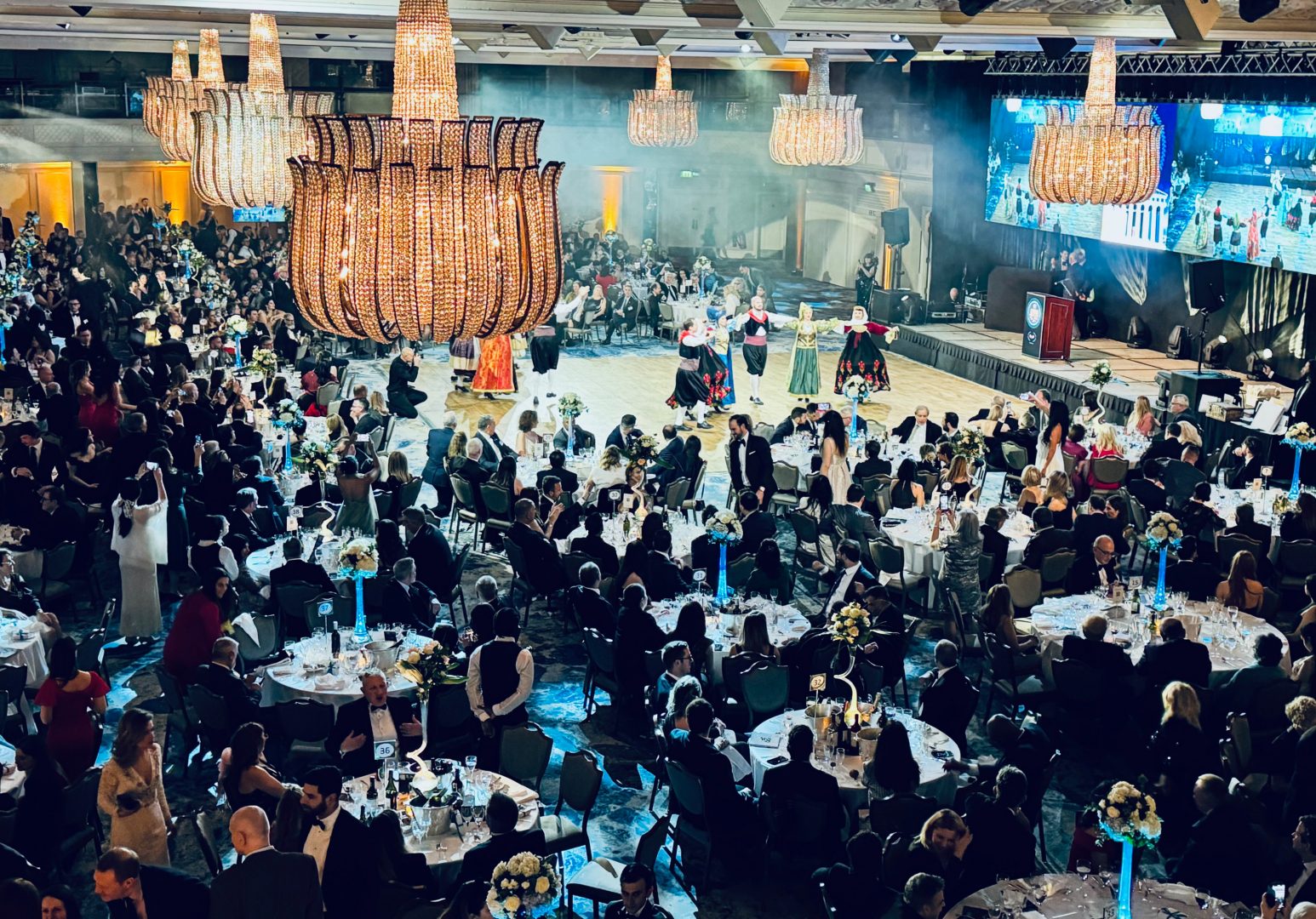 large-event-at-the-grosvenor-house-hotel