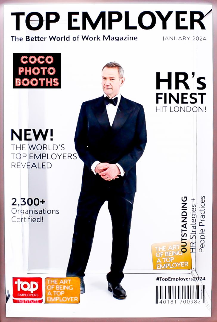 magazine-photo-booth-top